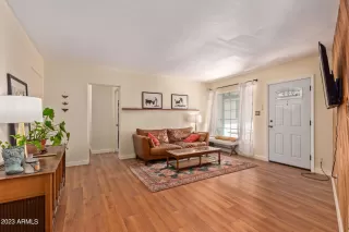 Photo #1: 6546591 Listing 