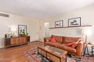 Photo #4: 6546591 Listing 