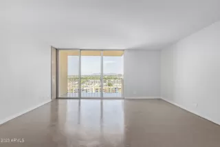 Photo #2: 6546748 Listing