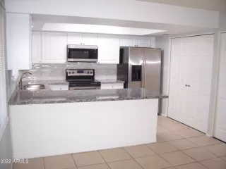 Photo #1: 6546770 Listing 