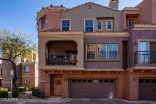 Photo #5: 6546876 Listing