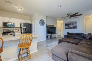 Photo #6: 6546986 Listing