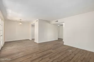 Photo #4: 6547139 Listing