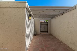 Photo #4: 6547178 Listing