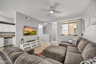 Photo #5: 6547255 Listing 