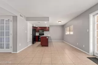 Photo #3: 6547306 Listing