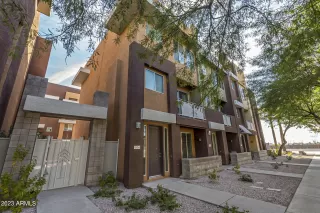 Photo #2: 6547328 Listing