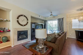 Photo #5: 6547328 Listing