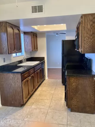 Photo #1: 6547396 Listing