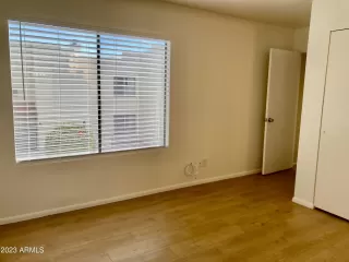 Photo #4: 6547396 Listing