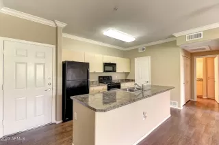 Photo #3: 6547517 Listing 