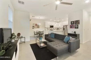 Photo #2: 6547537 Listing