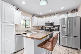 Photo #6: 6547553 Listing 