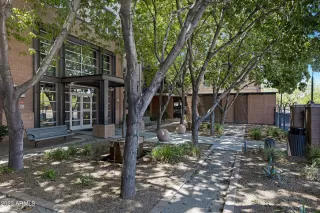 Photo #3: 6547730 Listing 