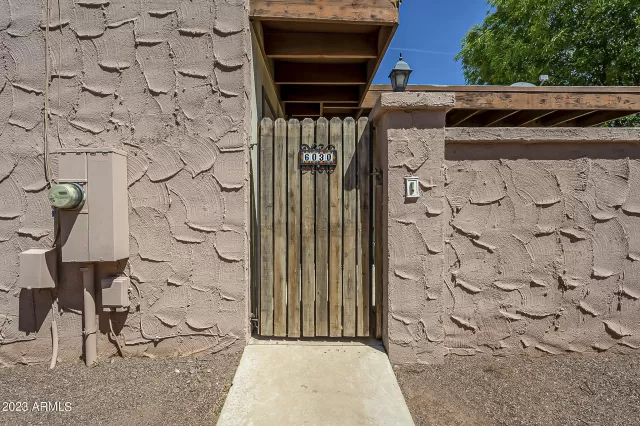 MLS: 6547857 Condo For Sale