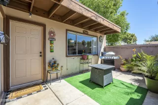 Photo #2: 6547857 Listing