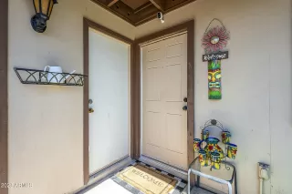 Photo #3: 6547857 Listing