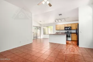 Photo #3: 6547972 Listing 