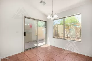 Photo #5: 6547972 Listing 