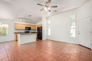 Photo #6: 6547972 Listing 