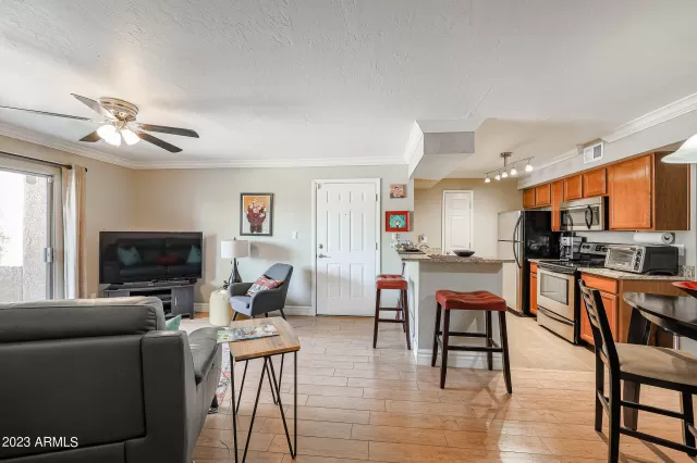 MLS: 6548134 Condo For Sale