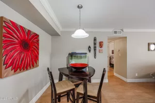 Photo #3: 6548134 Listing