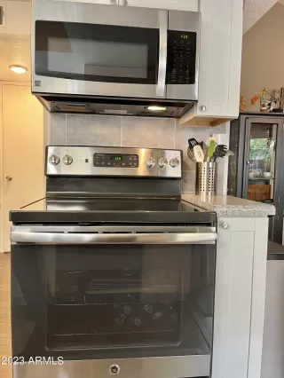 Photo #4: 6548265 Listing