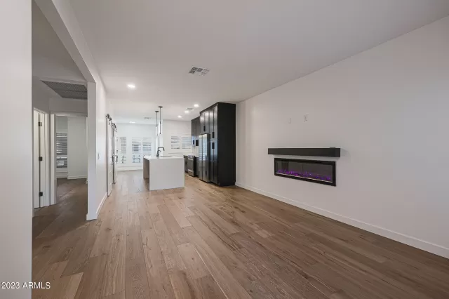 MLS: 6548309 Condo For Sale