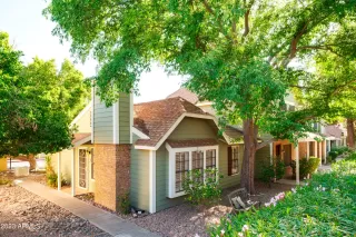 Photo #2: 6548432 Listing