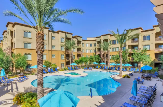 MLS: 6548678 Condo For Sale