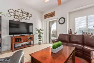 Photo #5: 6548775 Listing 