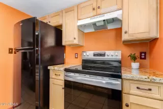 Photo #1: 6548783 Listing