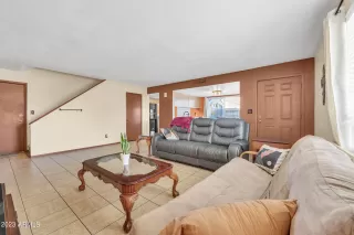 Photo #4: 6548783 Listing