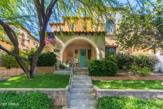 MLS: 6548785 Condo For Sale