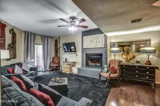 Photo #4: 6548788 Listing