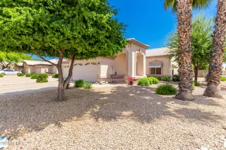 Photo #2: 6548796 Listing