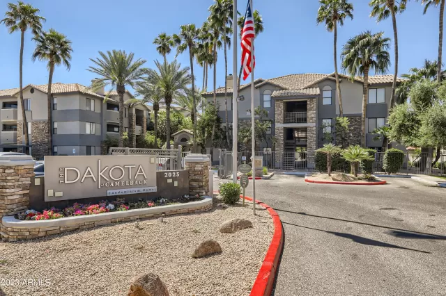 MLS: 6548881 Condo For Sale
