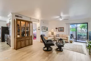 Photo #4: 6548881 Listing 