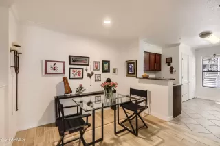 Photo #5: 6548881 Listing 