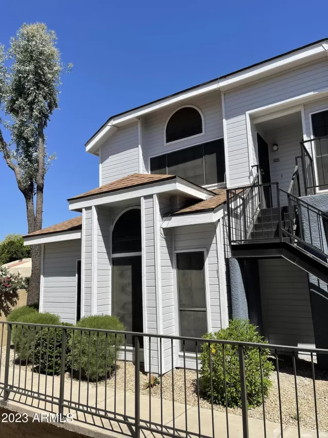 MLS: 6549042 Condo For Sale