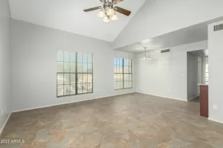 Photo #4: 6549042 Listing 