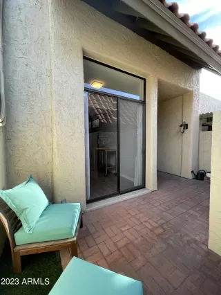 Photo #2: 6549140 Listing