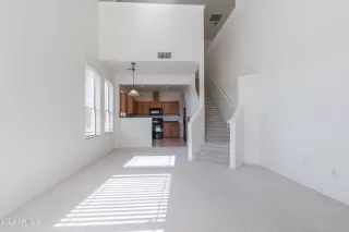 Photo #3: 6549216 Listing