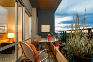 Photo #3: 6549383 Listing