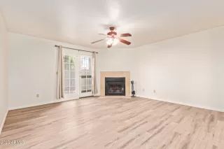 Photo #2: 6549407 Listing 