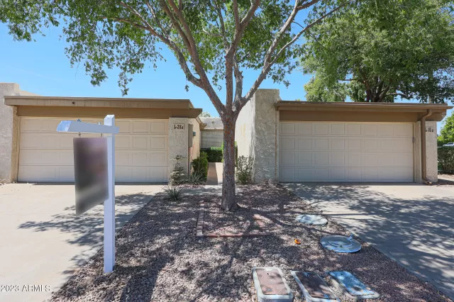 MLS: 6549418 Condo For Sale