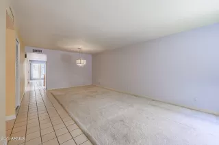 Photo #3: 6549418 Listing 