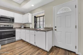 Photo #2: 6549451 Listing 