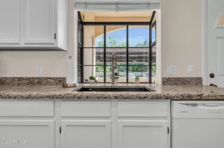 Photo #6: 6549451 Listing 