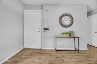 Photo #2: 6549550 Listing